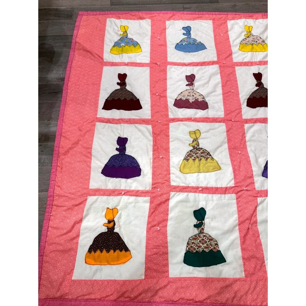 Handmade Sunbonnet Sue Quilt Womens 81x69 Pink Vintage Applique Patchwork Retro